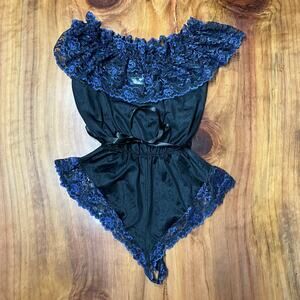 Vintage 80's 70s Le Voy's Lingerie Small Nylon Floral Lace Teddy W4-21